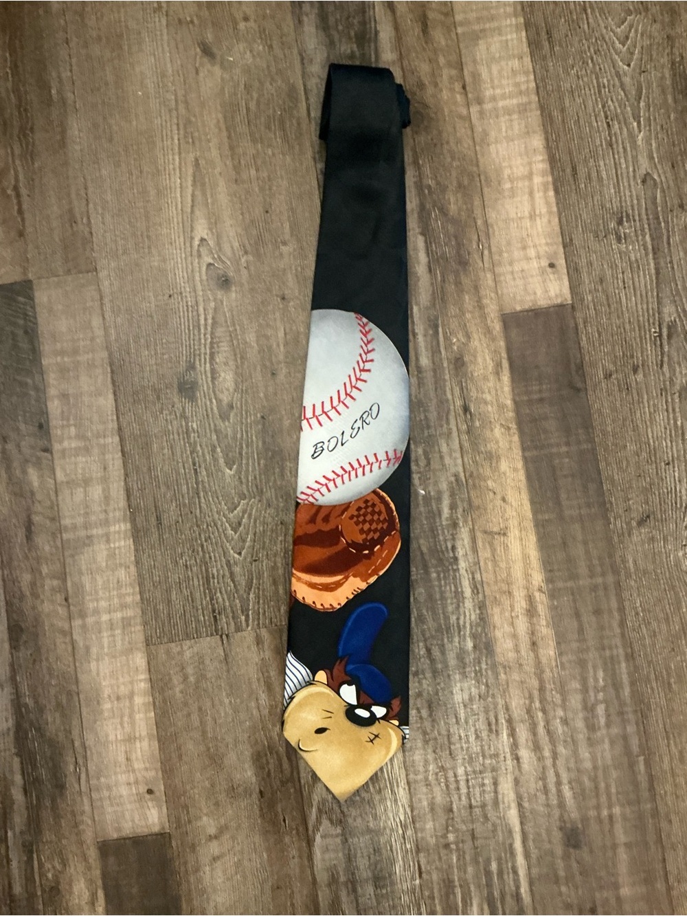 Vintage Men's Looney Tunes Taz Baseball Tie 1996 Warner Bros Cartoon Necktie
